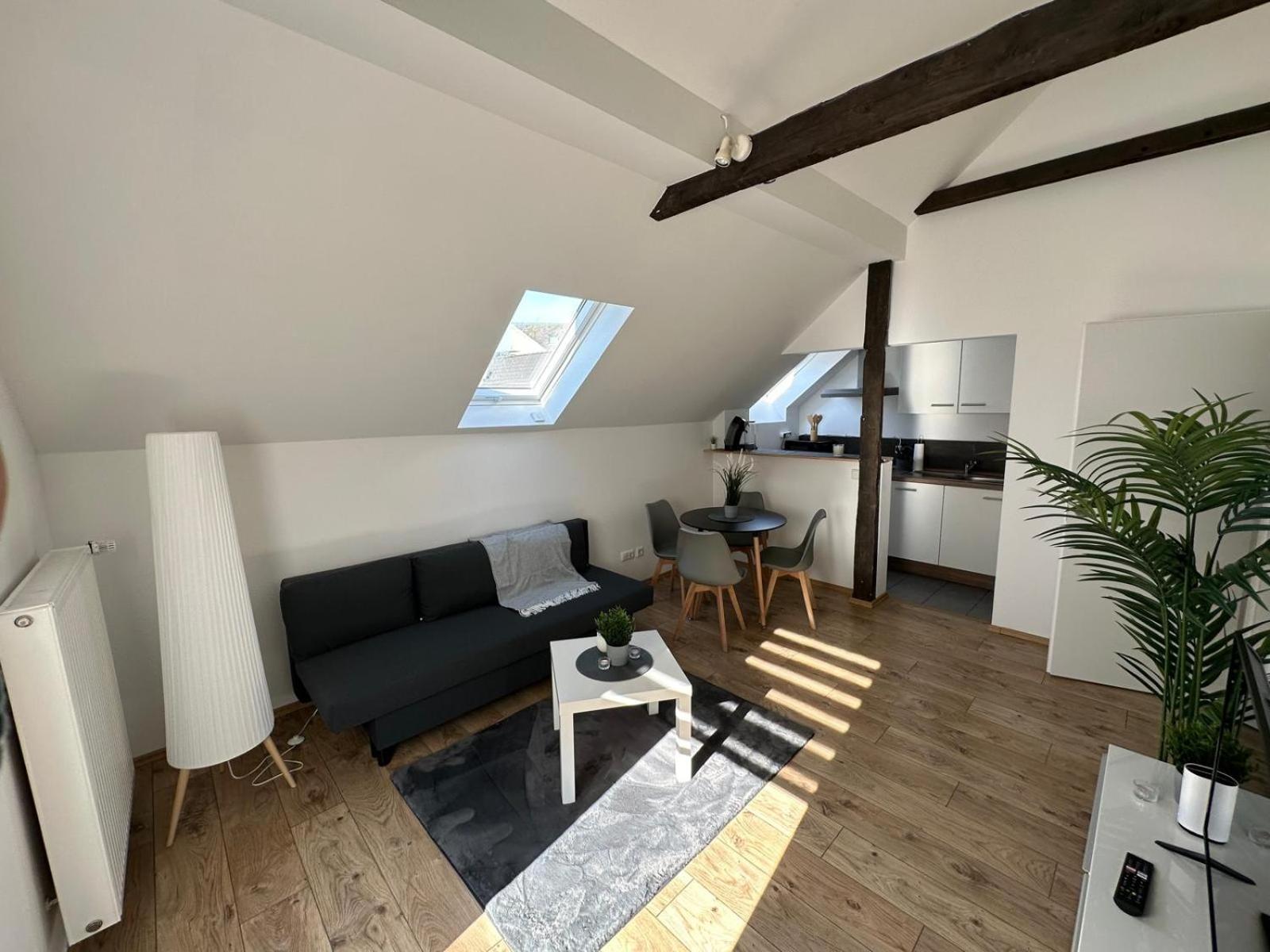 Mola Apartments-Charmante Ferienwohnung Im Herdecke Zentrum Fuer 3 Personen-Grosse Dachterrasse-Grill-Gratis Parken-Wlan ภายนอก รูปภาพ