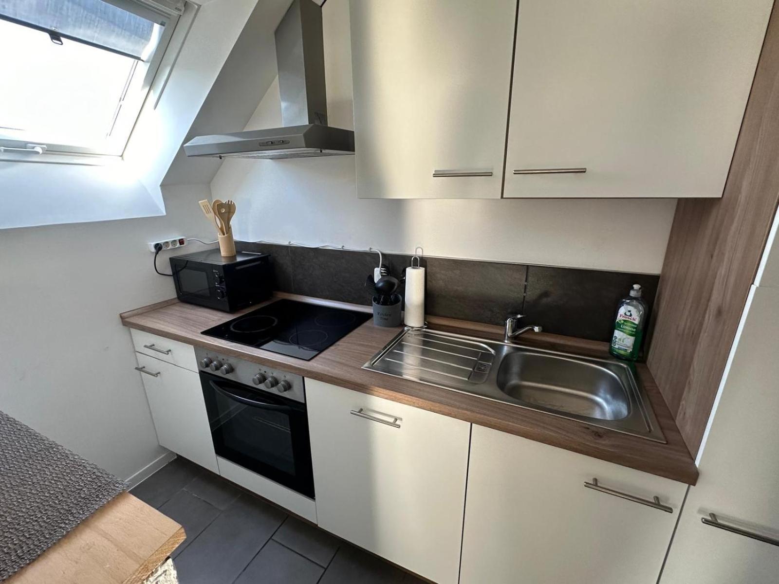 Mola Apartments-Charmante Ferienwohnung Im Herdecke Zentrum Fuer 3 Personen-Grosse Dachterrasse-Grill-Gratis Parken-Wlan ภายนอก รูปภาพ