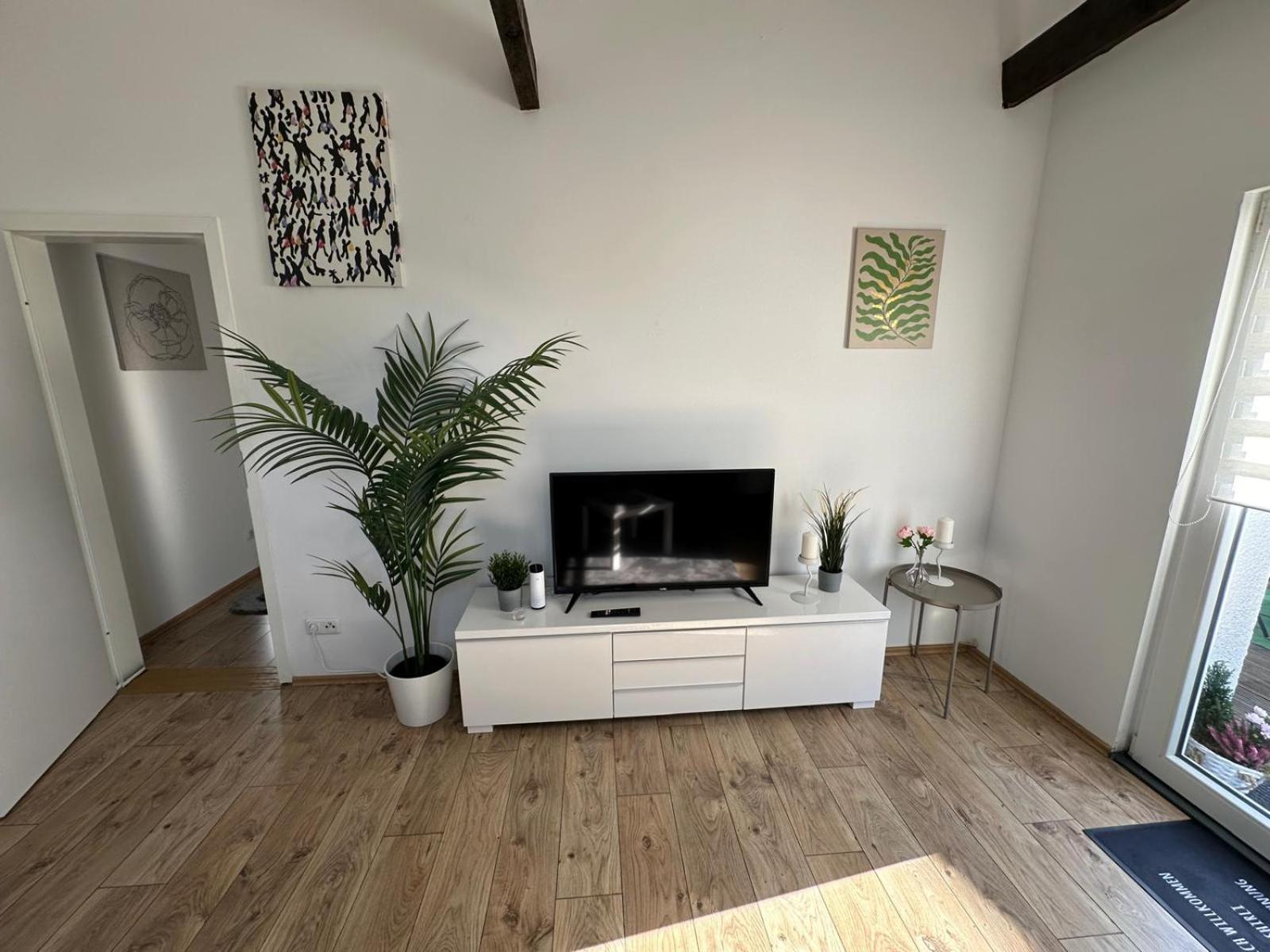 Mola Apartments-Charmante Ferienwohnung Im Herdecke Zentrum Fuer 3 Personen-Grosse Dachterrasse-Grill-Gratis Parken-Wlan ภายนอก รูปภาพ