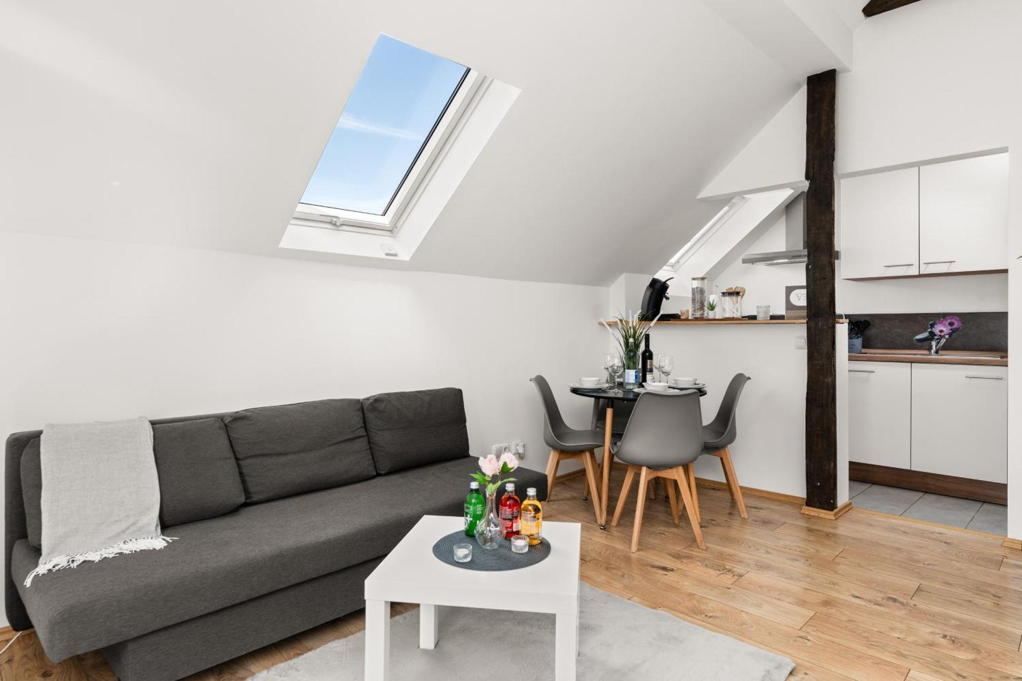 Mola Apartments-Charmante Ferienwohnung Im Herdecke Zentrum Fuer 3 Personen-Grosse Dachterrasse-Grill-Gratis Parken-Wlan ภายนอก รูปภาพ